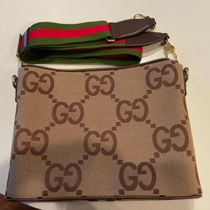 Gucci Jumbo GG Messenger Bag